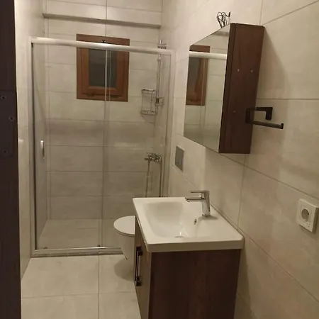 Kozalak Apartment