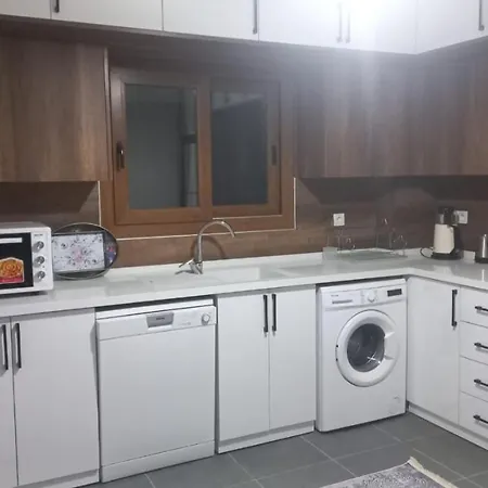 Kozalak Apartment *